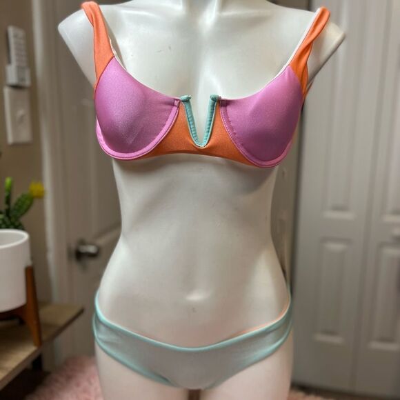 Double sided bikini - Picture 1 of 7